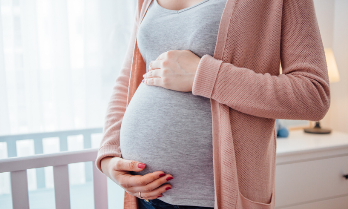 Während einer Schwangerschaft in Corona-Zeiten stellen sich viele Fragen. © AdobeStock/petrrunjela